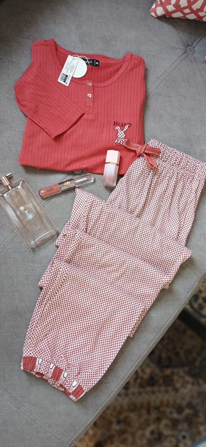 Pyjama Femme Haute Qualité "Câlin Terracotta" – Ensemble Côtelé & Pantalon Ajusté – Image 3