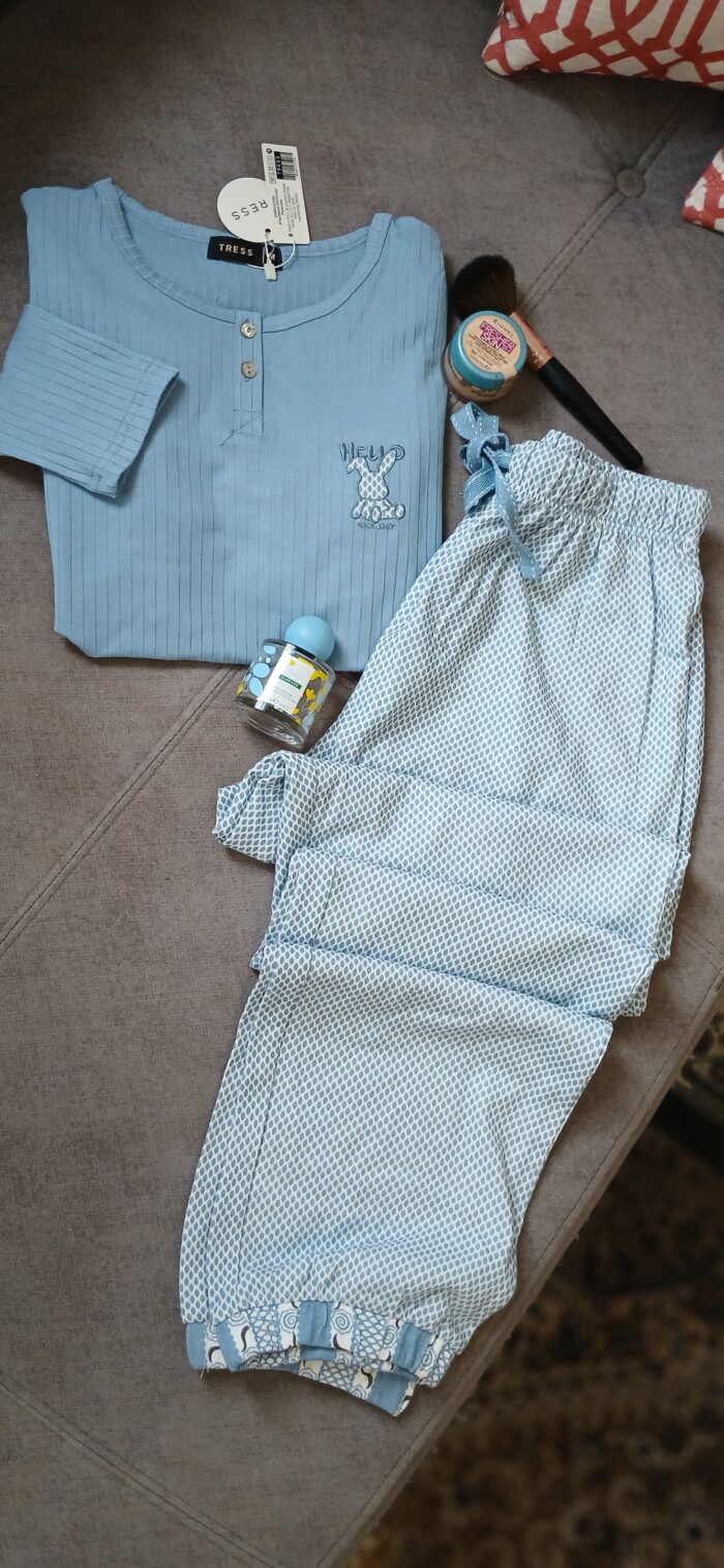 Pyjama Femme Haute Qualité "Ciel d'Azur" – Ensemble Côtelé Bleu & Pantalon Jogger – Image 6