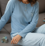 Pyjama Femme Haute Qualité "Ciel d'Azur" – Ensemble Côtelé Bleu & Pantalon Jogger – Image 8