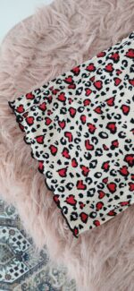 Ensemble Pyjama "Love Print" – Blanc à Motifs Cœurs & Léopard – Image 5