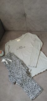 Pyjama pour femmes "Wild Grey" – Haut Côtelé & Pantalon Léopard – Image 7