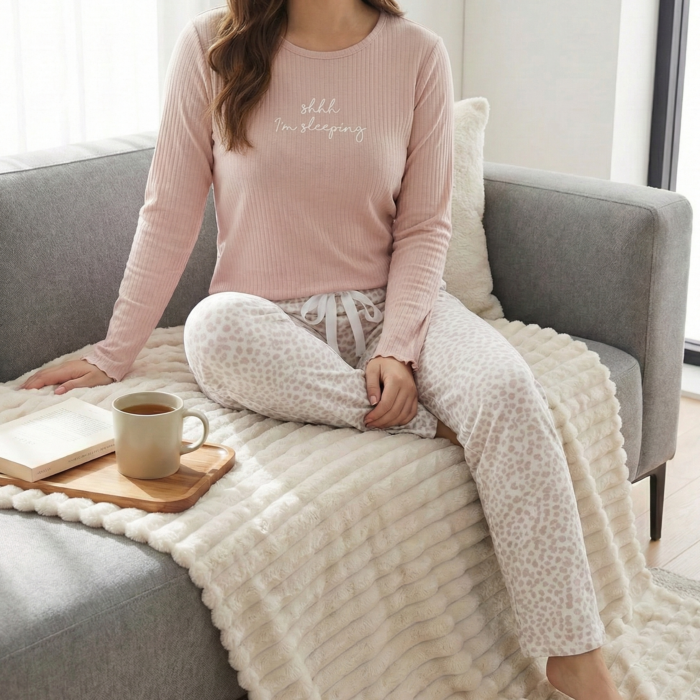 Pyjama Femme "Wild Pink" – Haut Côtelé & Pantalon Léopard – Image 6