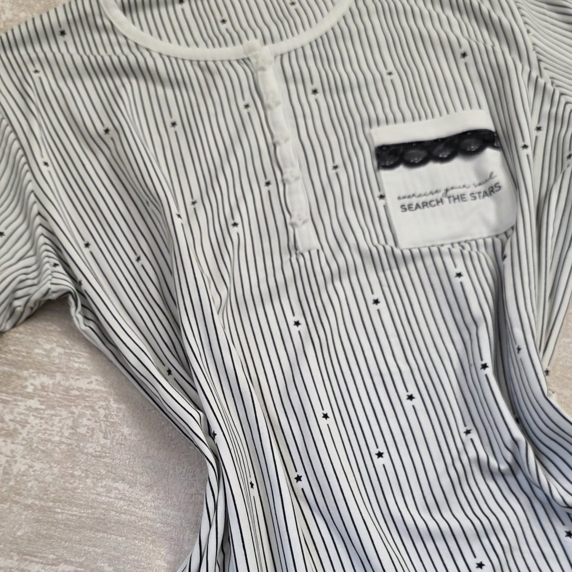 2026/01/45739.jpg Robe de nuit Étoile Noir 🌛 – Image 1
