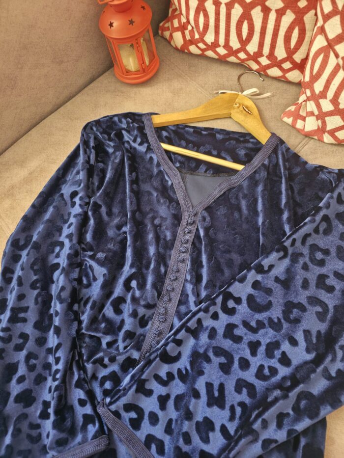 BIG PROMO 📢 Robe d'hôtesse Velvet léopard en Bleu nuit 💙 – Image 2