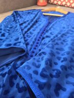 Robe d'hôtesse léopard 💙 – Image 3