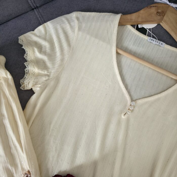 Ensemble Loungewear Jaune Poussin – 2 Pièces Côtelé avec Dentelle – TRESS – Image 6